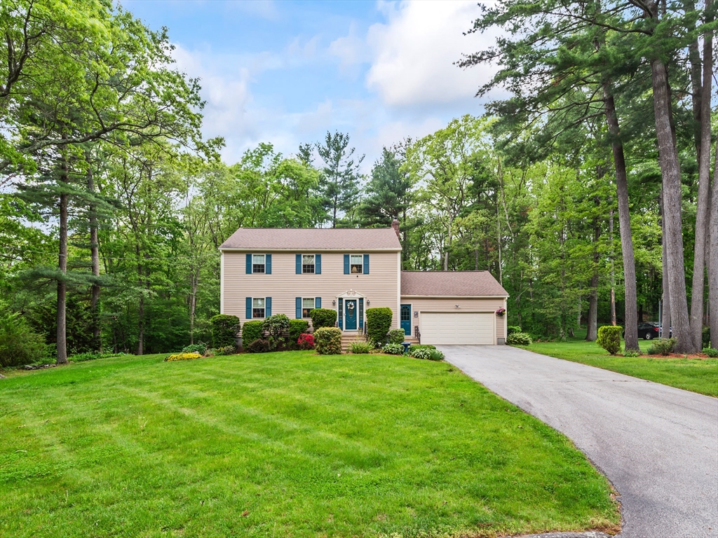 3 Oakwood Dr