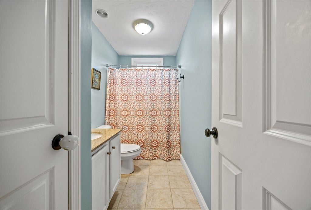17 Copper Lantern Ln #17, Carver, MA Photo #24