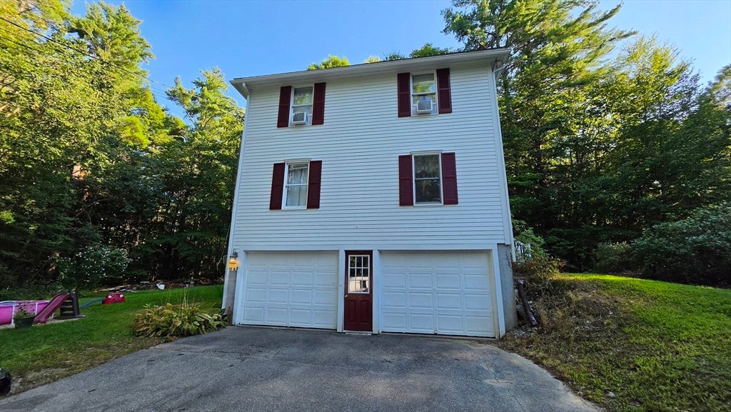 2 Greenleaf Dr, Exeter, NH Photo #5