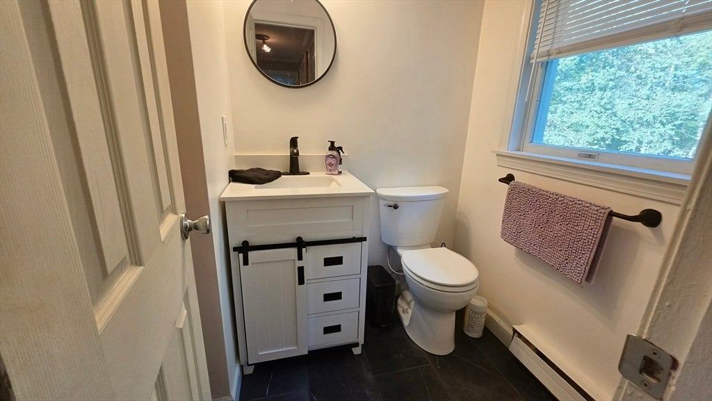 2 Greenleaf Dr, Exeter, NH Photo #15