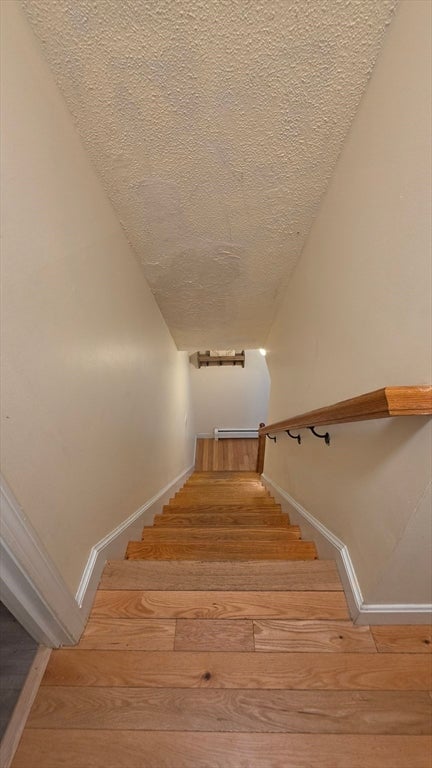 2 Greenleaf Dr, Exeter, NH Photo #19
