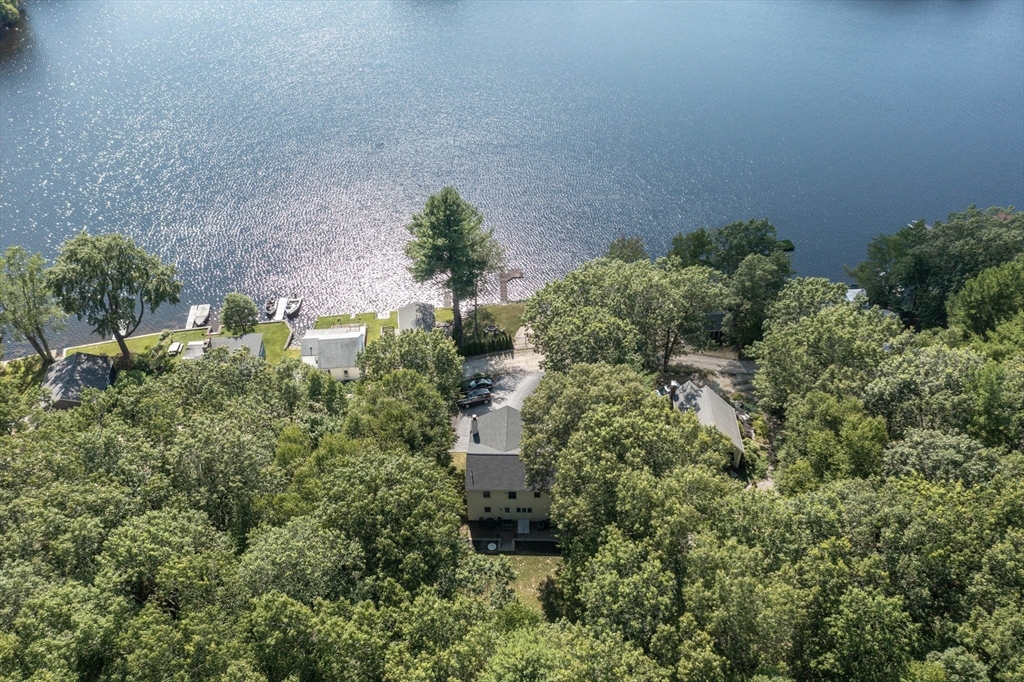 19 Laurel Glades