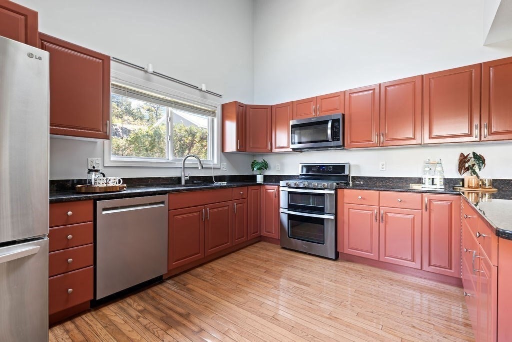 72 Cavendish Cir #72, Salem, MA, 72 Cavendish Cir #72, Salem, MA Photo #6