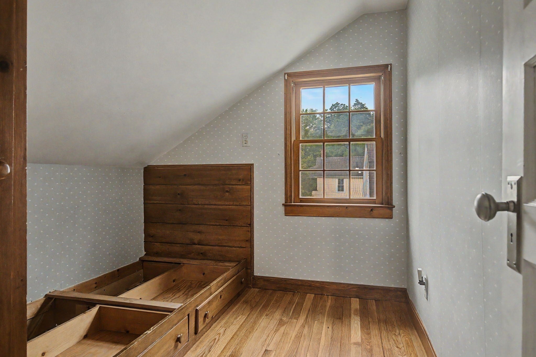 20 Graves Street, Deerfield, MA, 20 Graves Street, Deerfield, MA Photo #30