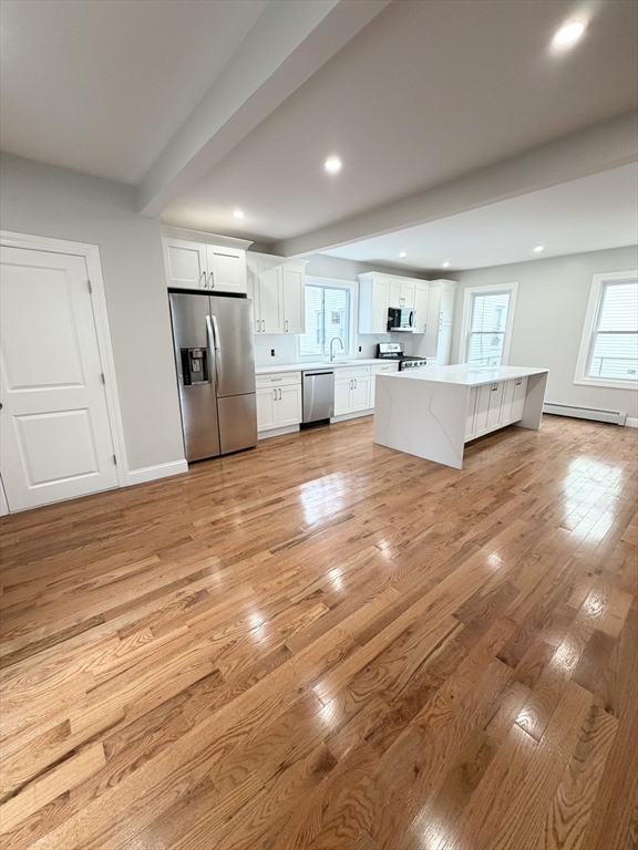 8 Brookfield St