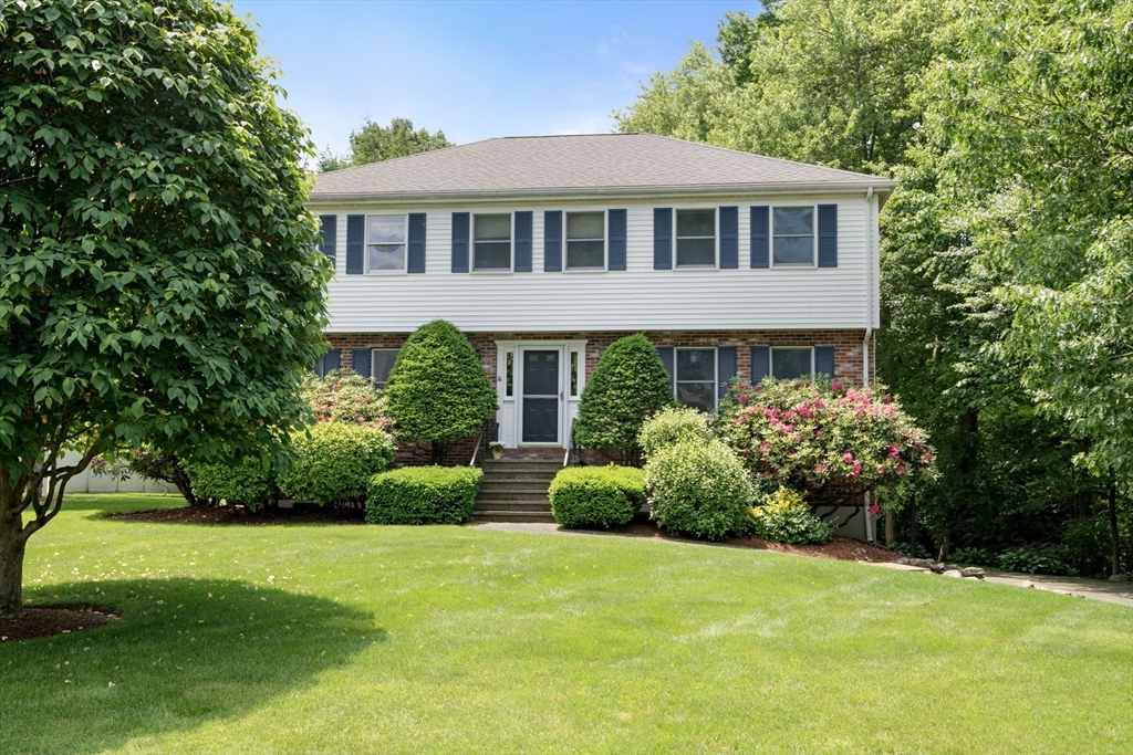 12 Carlson Circle