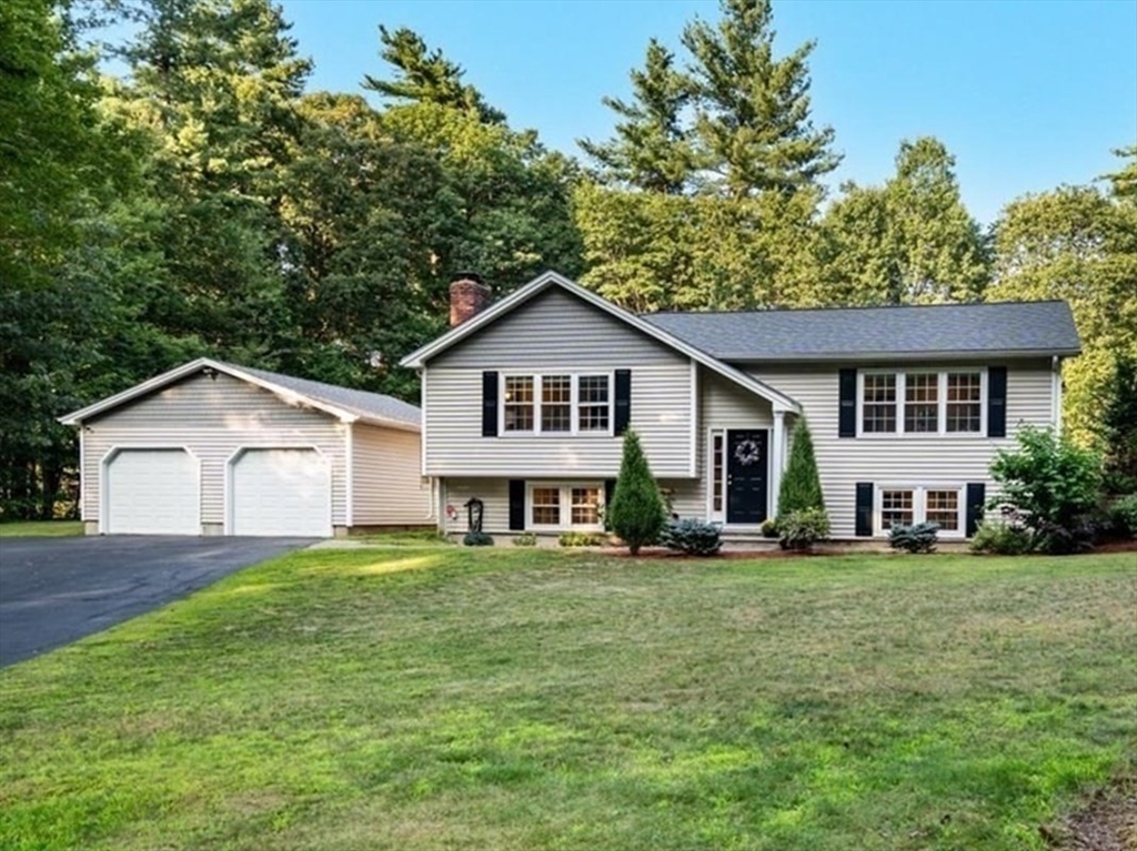 24 Arcadian Lane
