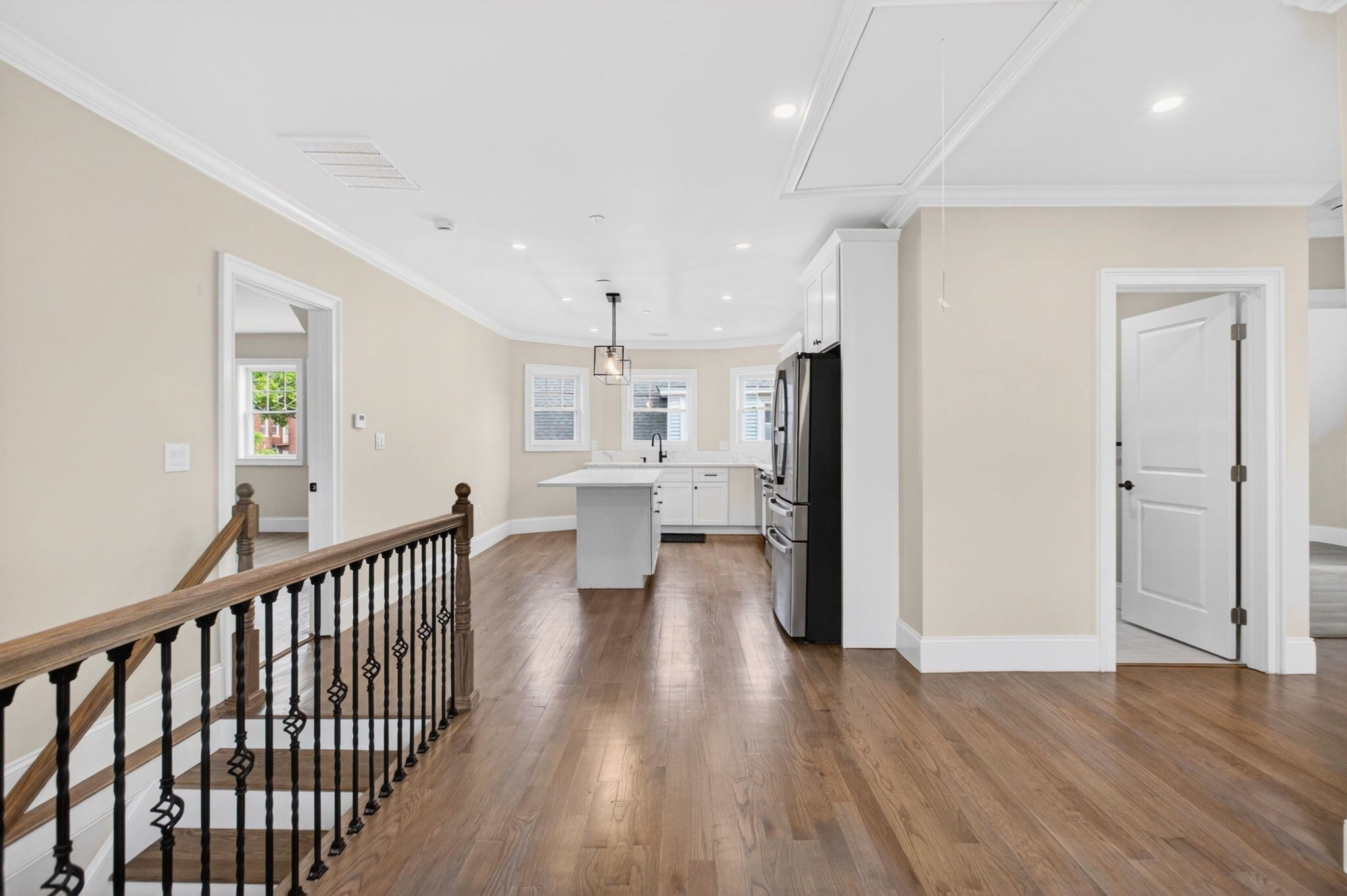 152 Washington St 3