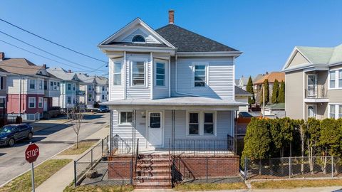 49 Arlington St New Bedford MA 02745