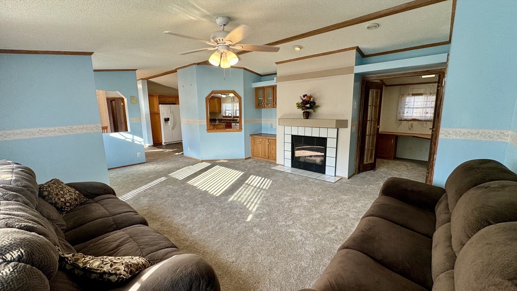 13 Quaboag Valley Coop St.