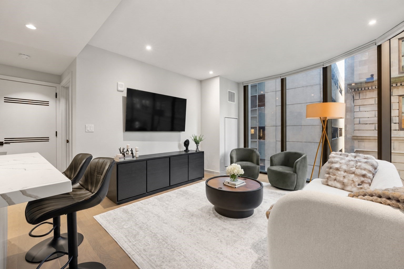 55 Lagrange St 304