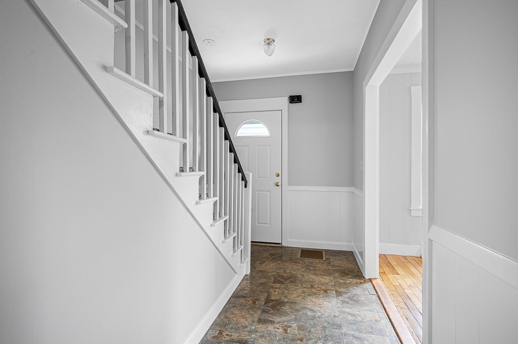 164 West Main