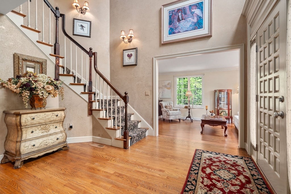 71 Sears Rd, Southborough, MA Photo #3