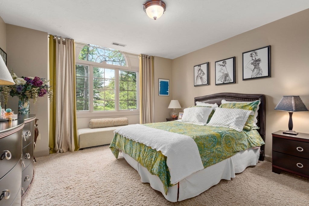 71 Sears Rd, Southborough, MA Photo #27