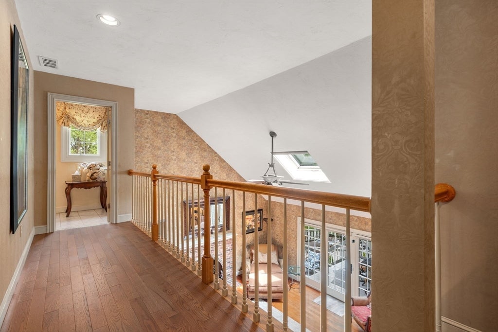 71 Sears Rd, Southborough, MA Photo #19