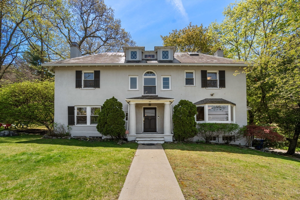 Photo of 90 Hull St, Newton, MA