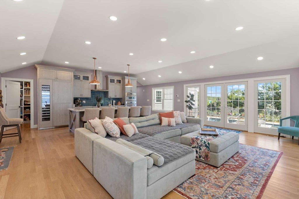20 Blossom Road