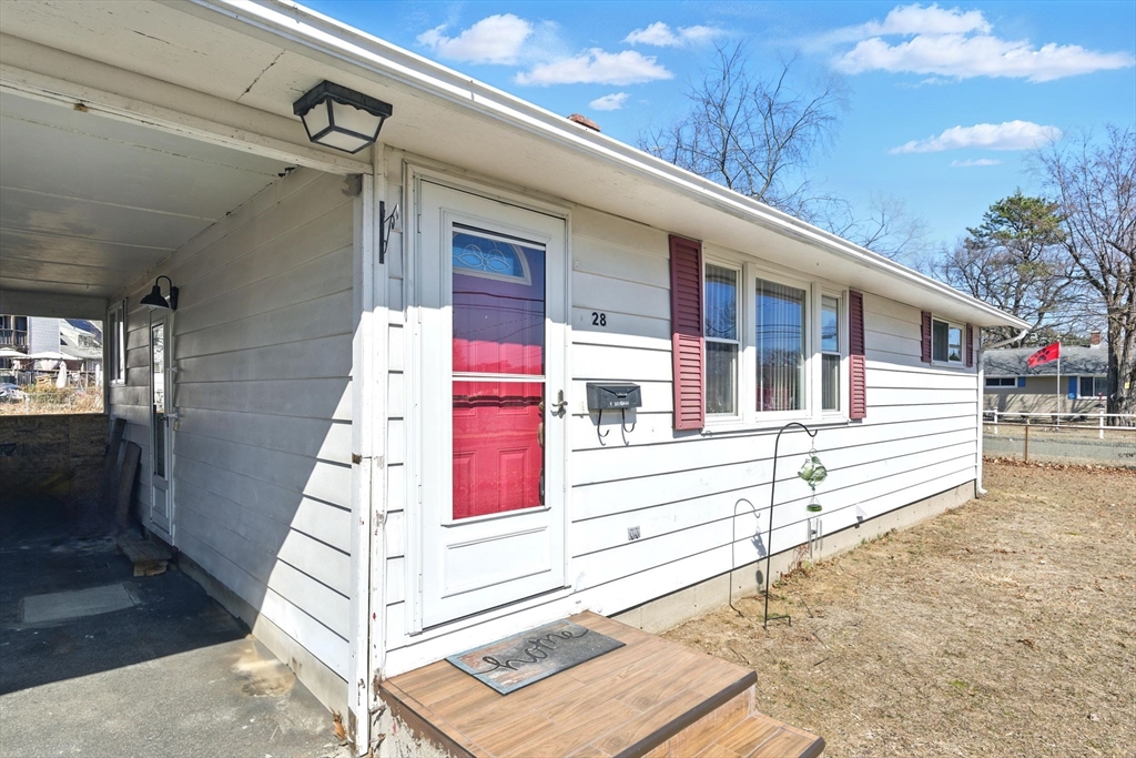 28 Dutton St