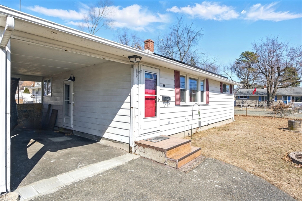 28 Dutton St