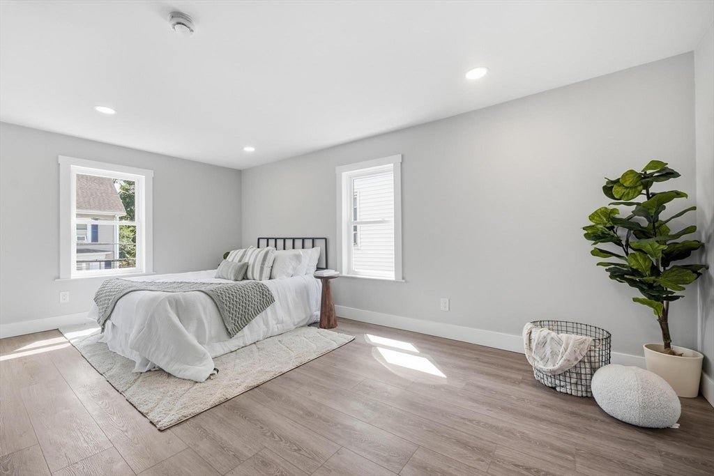 21 Chestnut St, Woburn, MA, 21 Chestnut St, Woburn, MA Photo #27