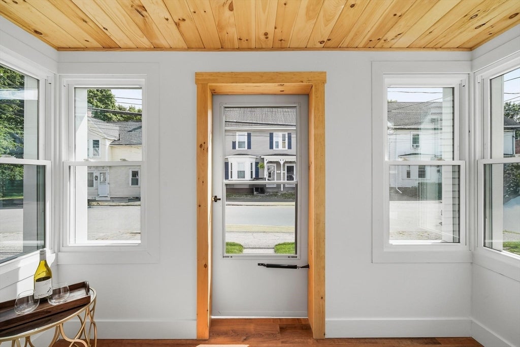 21 Chestnut St, Woburn, MA, 21 Chestnut St, Woburn, MA Photo #7