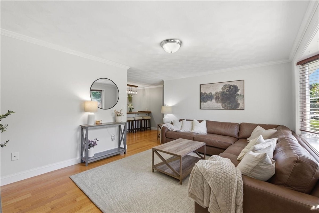 127 Sun Valley Dr