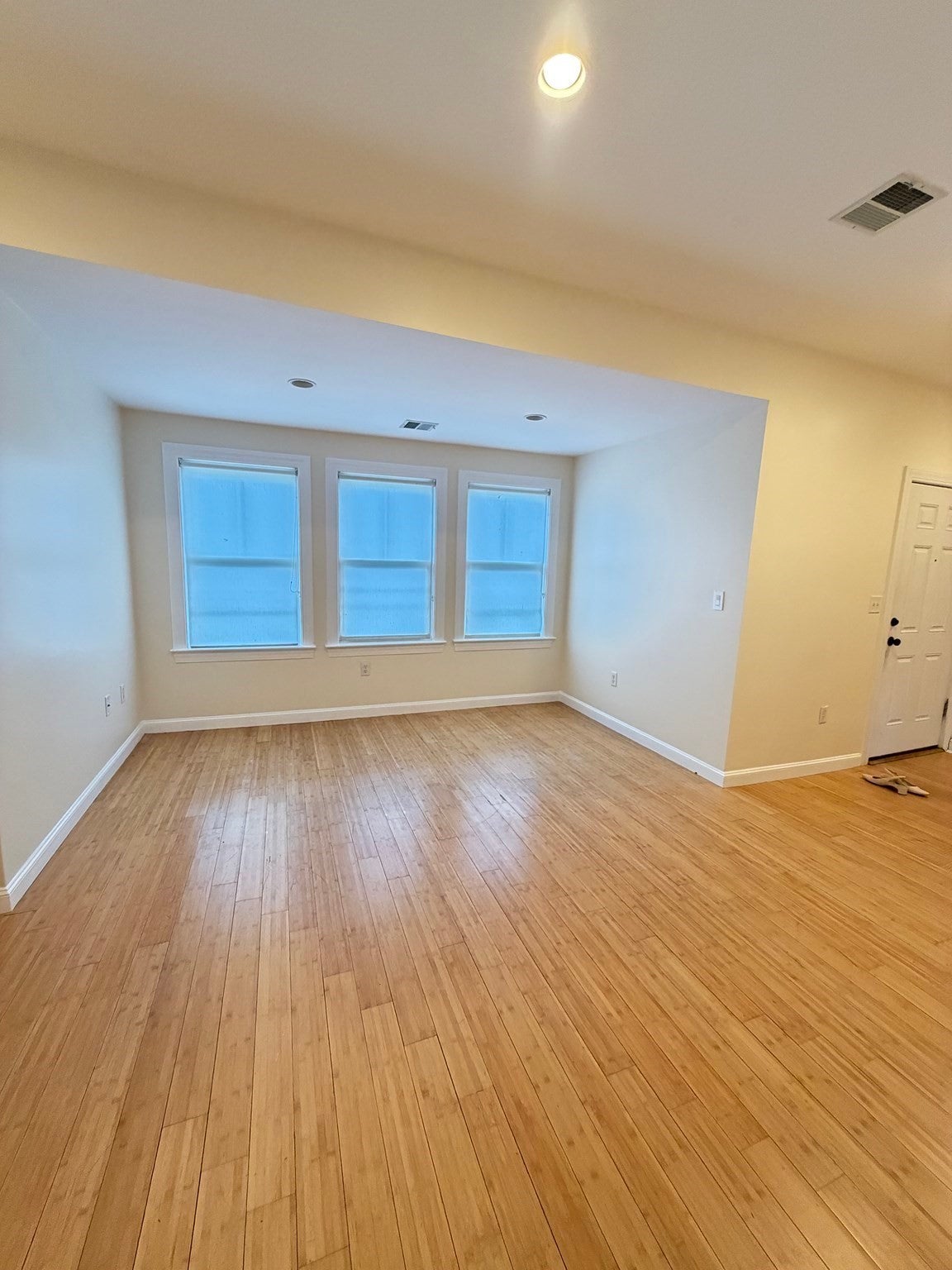 180 Warren St #180, Needham, MA, 180 Warren St #180, Needham, MA Photo #4