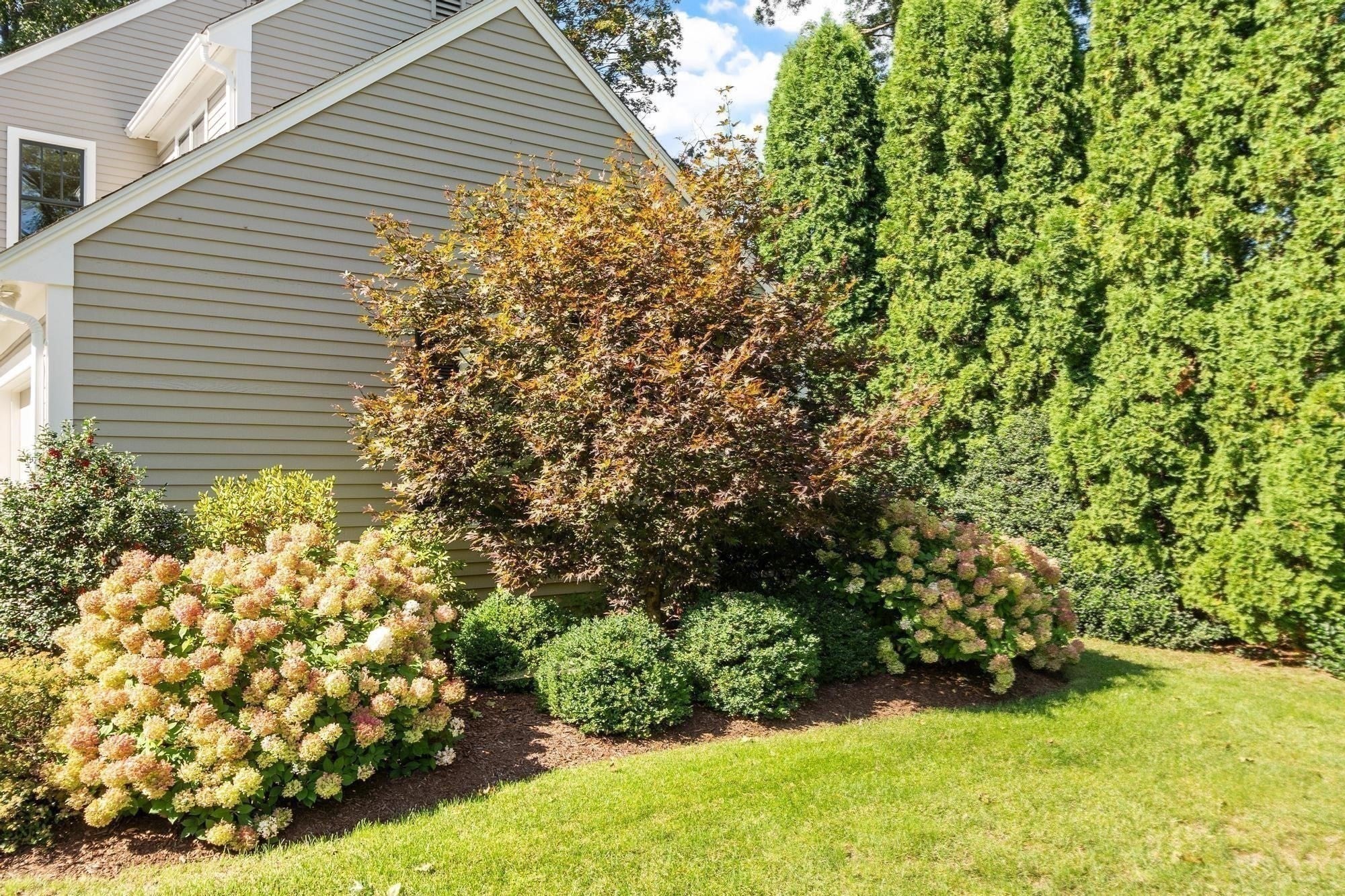 50 Bridgecourt Ln, Concord, MA, 50 Bridgecourt Ln, Concord, MA Photo #39