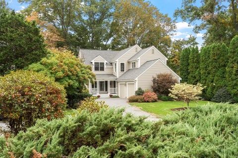 Photo of 50 Bridgecourt Ln, Concord, MA 01742 (MLS # 73585970)
