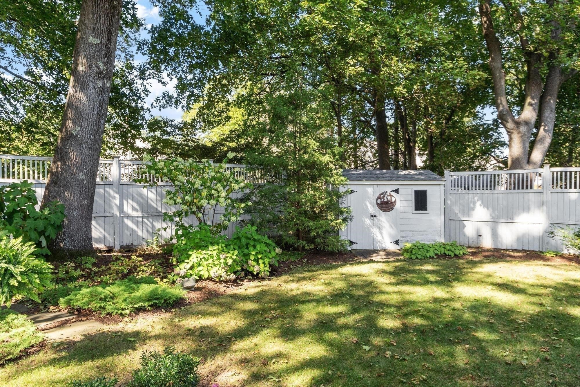 50 Bridgecourt Ln, Concord, MA, 50 Bridgecourt Ln, Concord, MA Photo #35