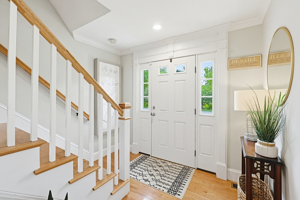 5 Rockmeadow Dr