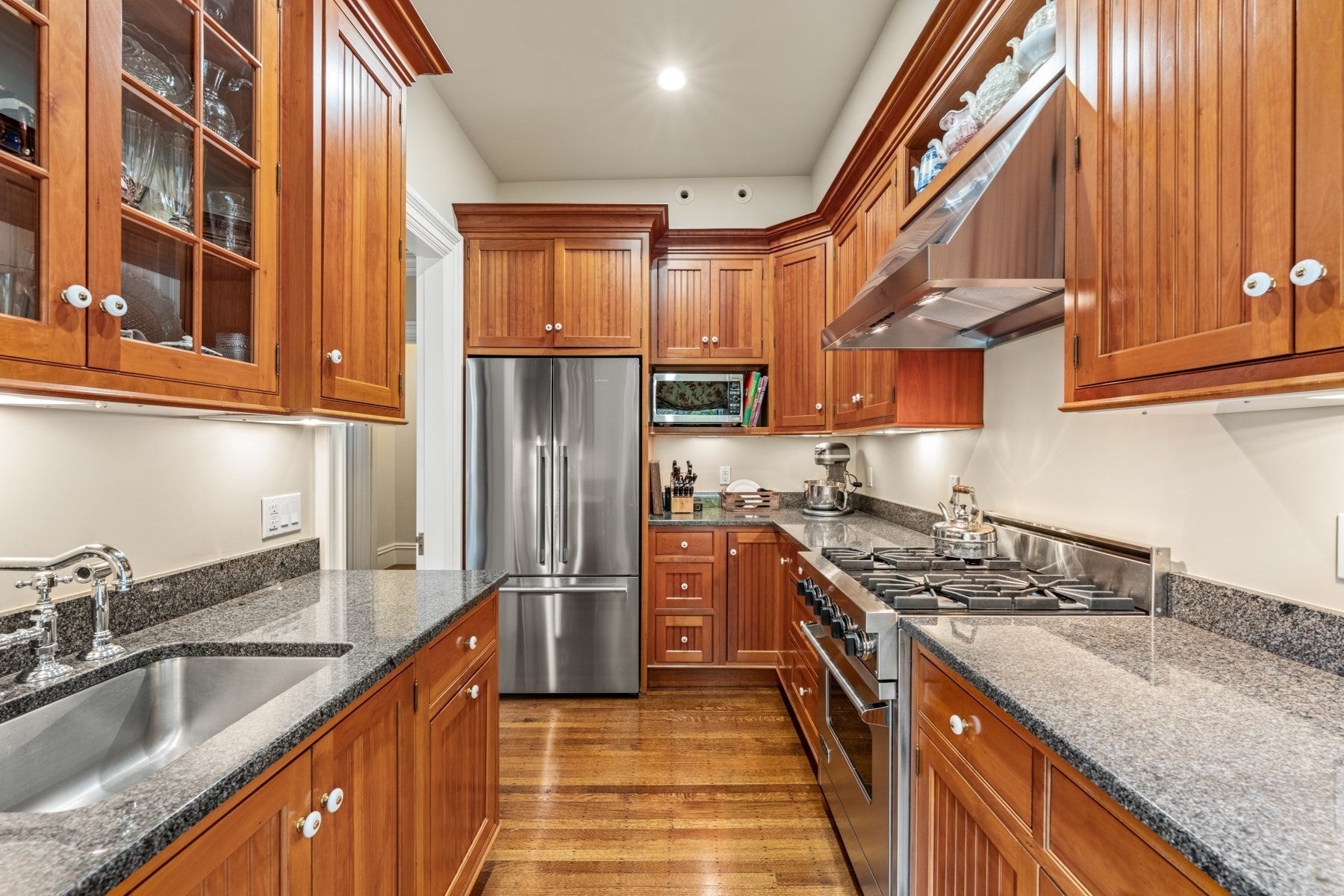 18 Hereford St, Boston, MA, 18 Hereford St, Boston, MA Photo #10