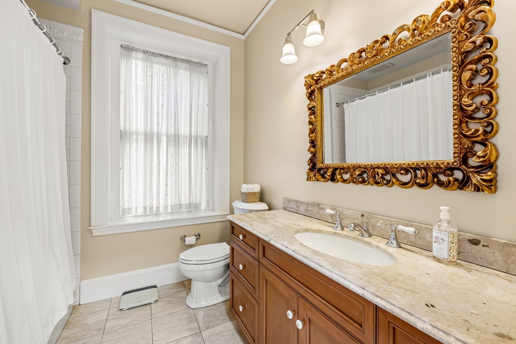18 Hereford St, Boston, MA, 18 Hereford St, Boston, MA Photo #22