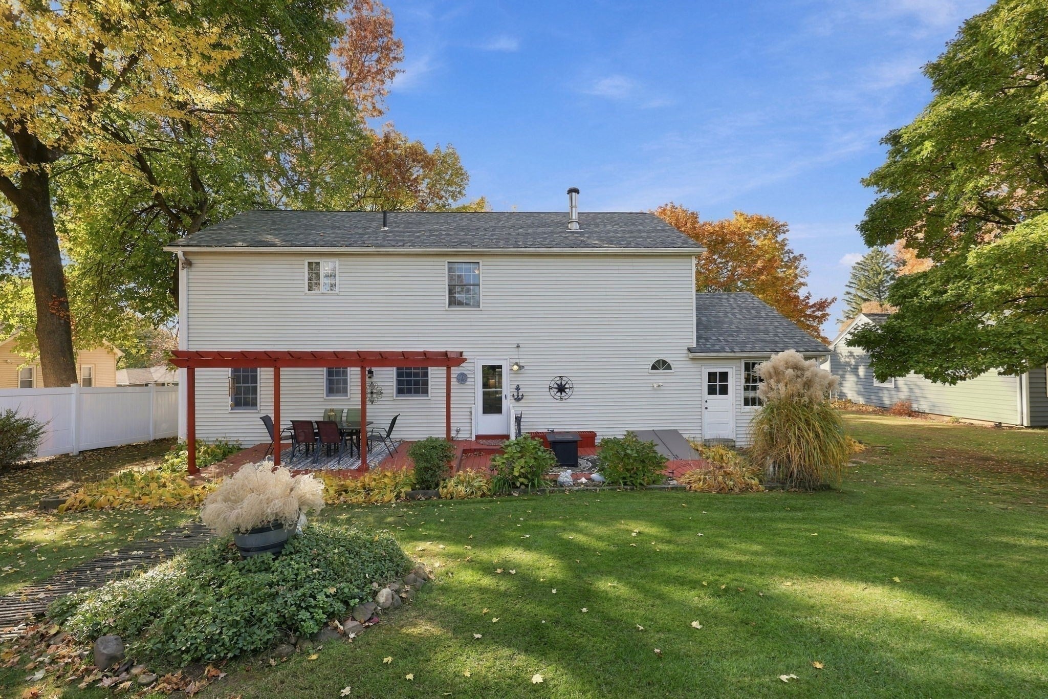 89 Almon Ave, West Springfield, MA Photo #33