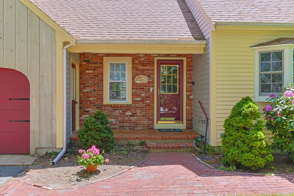 149 Island View Ln