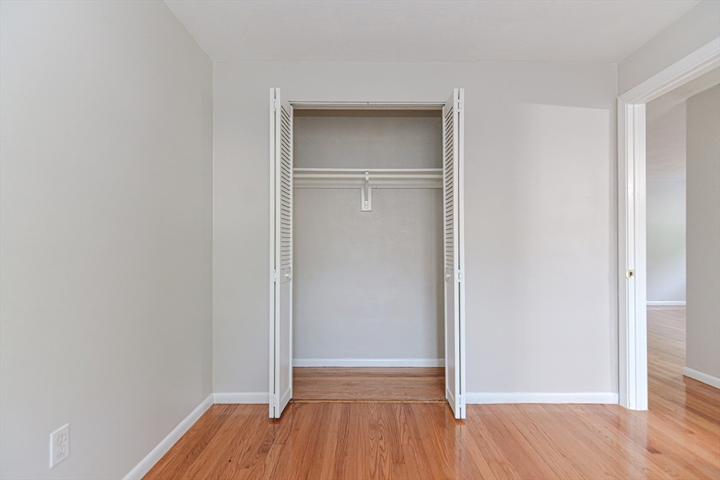 4 Colonial Village Dr #9, Arlington, MA, 4 Colonial Village Dr #9, Arlington, MA Photo #19