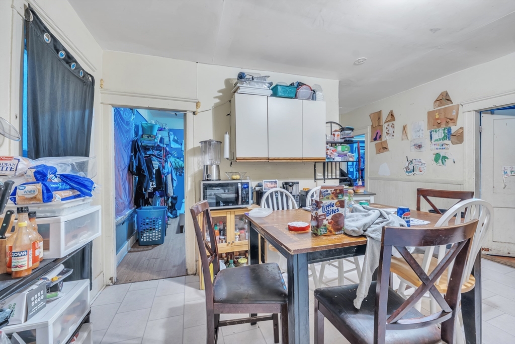 215 Beacon St