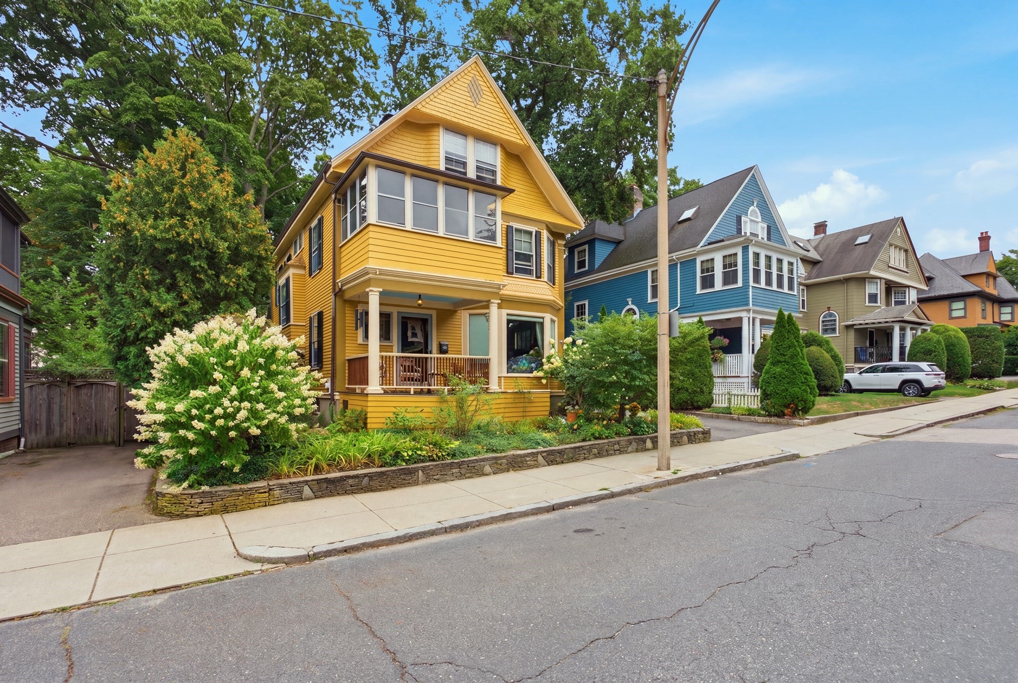 6 Menlo St, Boston, MA Photo #2