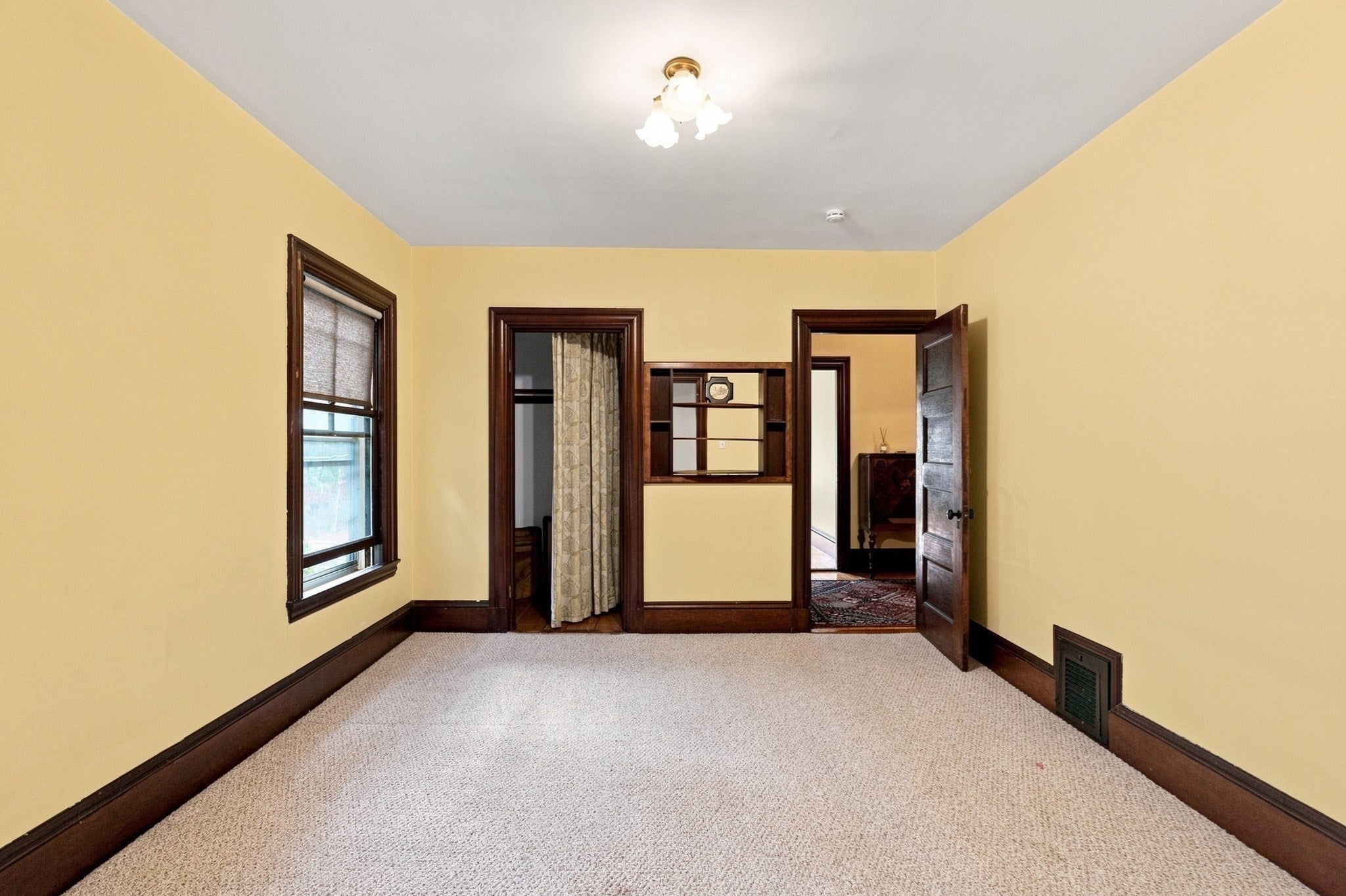 6 Menlo St, Boston, MA Photo #25