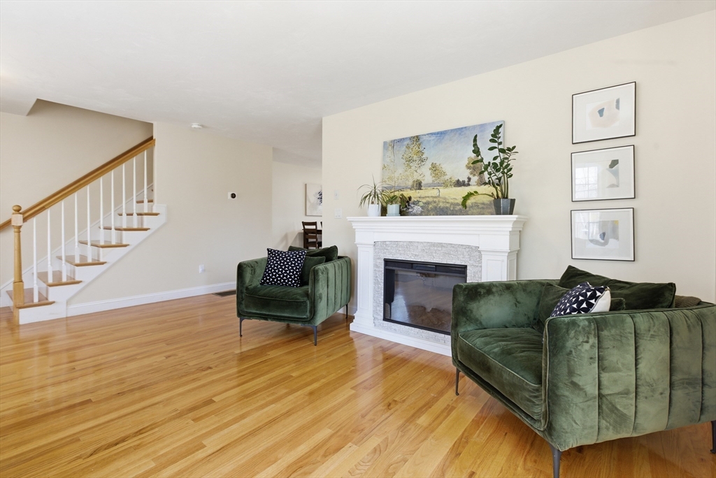 94 Progress St 94
