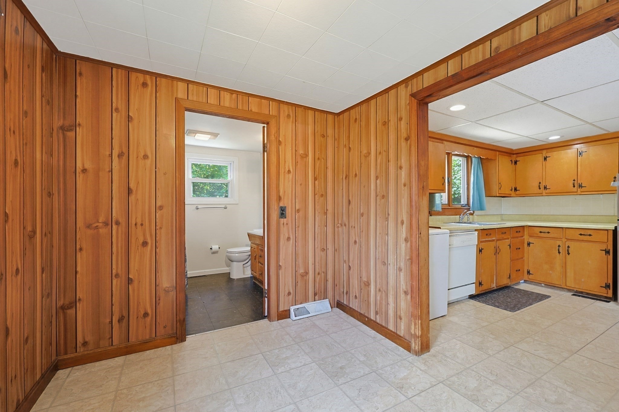80 Hill Ave, Franklin, MA, 80 Hill Ave, Franklin, MA Photo #12