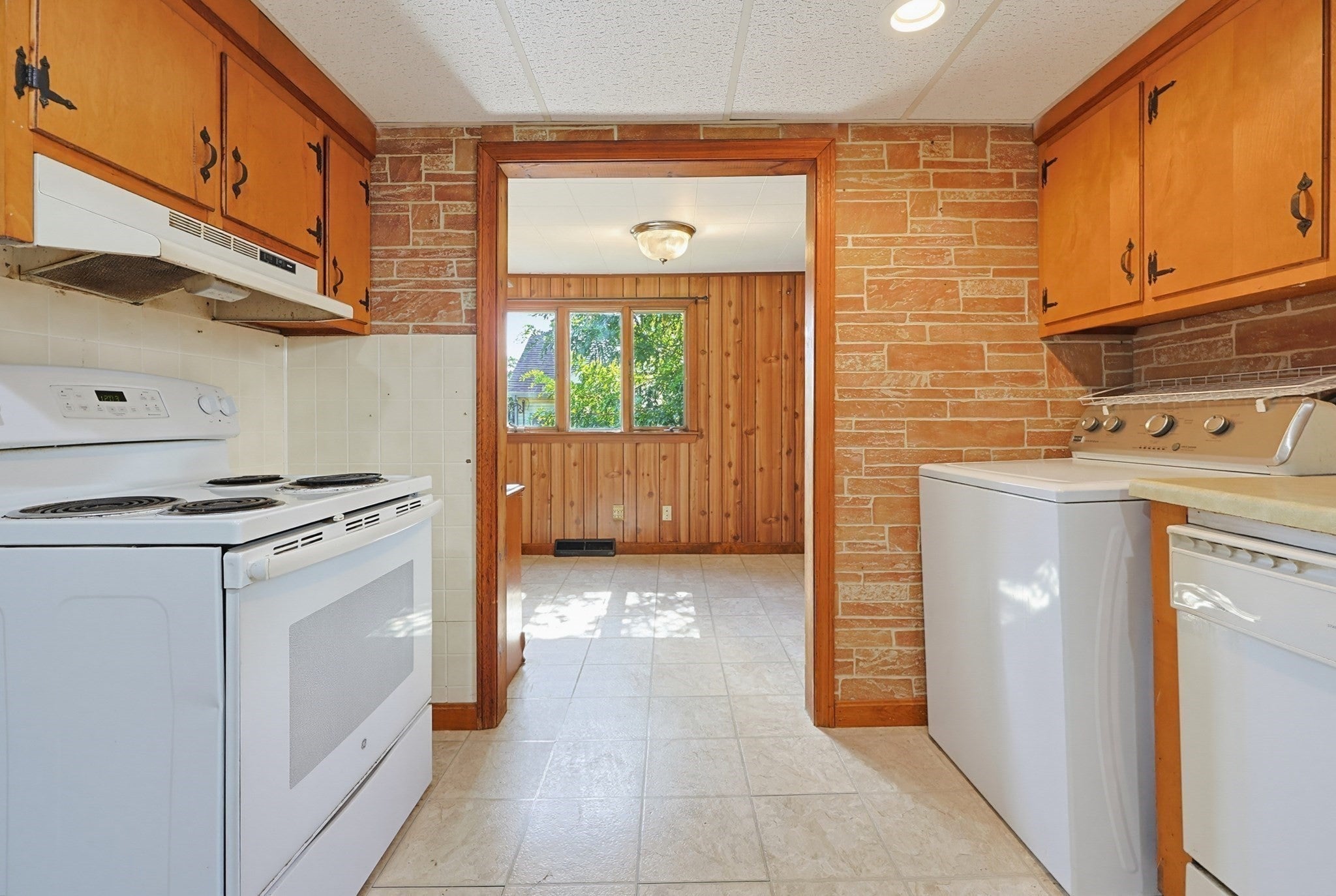 80 Hill Ave, Franklin, MA, 80 Hill Ave, Franklin, MA Photo #11