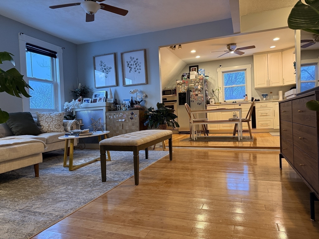 22 Linden Rd #3, Melrose, MA Photo #7