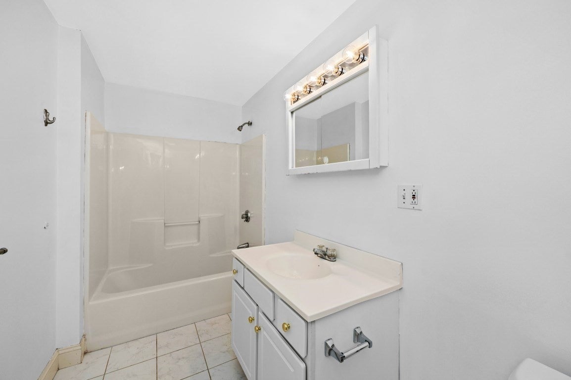 61 Baxter St #61, Boston, MA, 61 Baxter St #61, Boston, MA Photo #14