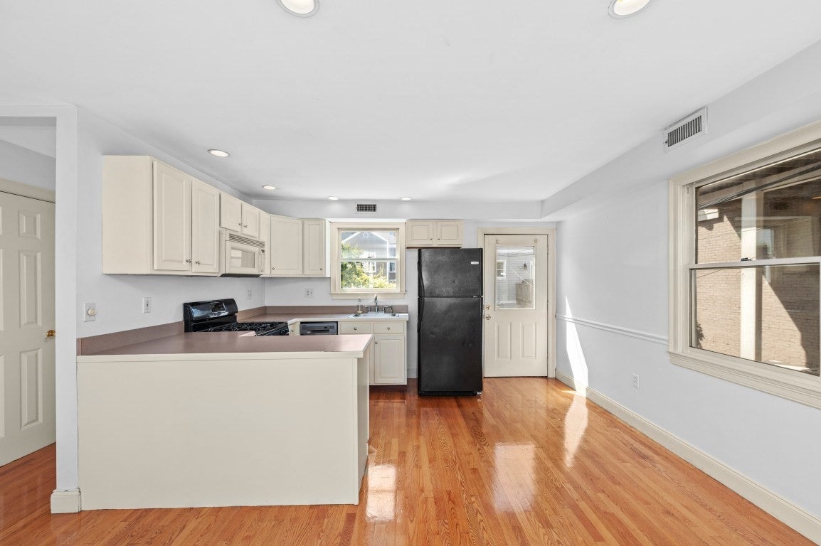 61 Baxter St #61, Boston, MA, 61 Baxter St #61, Boston, MA Photo #6