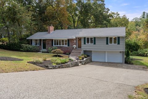5 Oakwood Rd Acton MA 01720