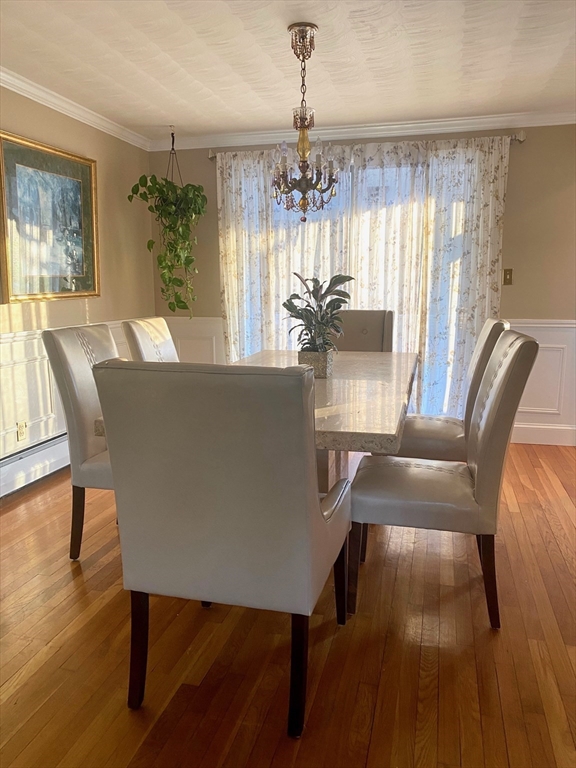 5 Oakwood Rd