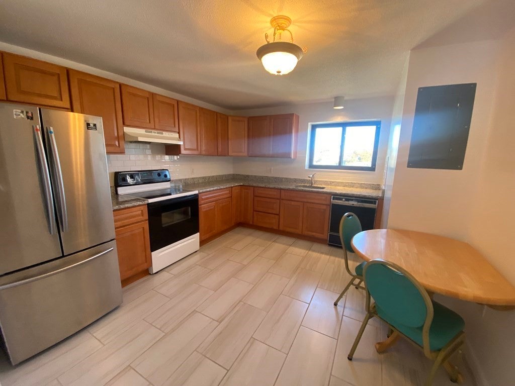 12 Ninth St #601, Medford, MA, 12 Ninth St #601, Medford, MA Photo #4