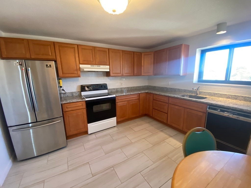12 Ninth St #601, Medford, MA, 12 Ninth St #601, Medford, MA Photo #3