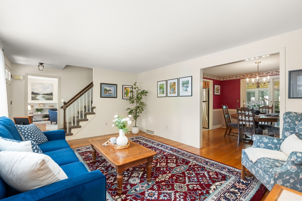 40 Pondview Road